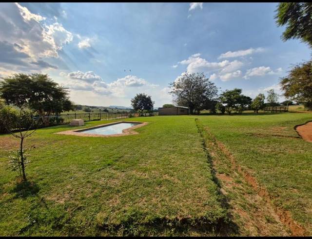 FARM FOR SALE IN MNANDI
